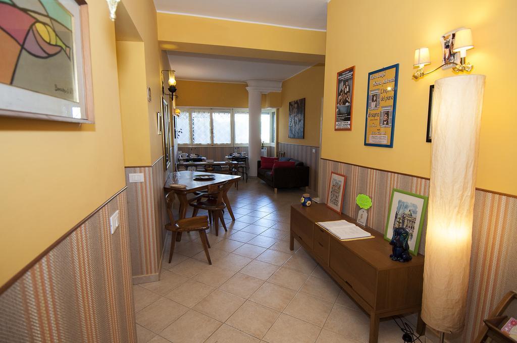 파세지아테 로마네 B&B 외부 사진